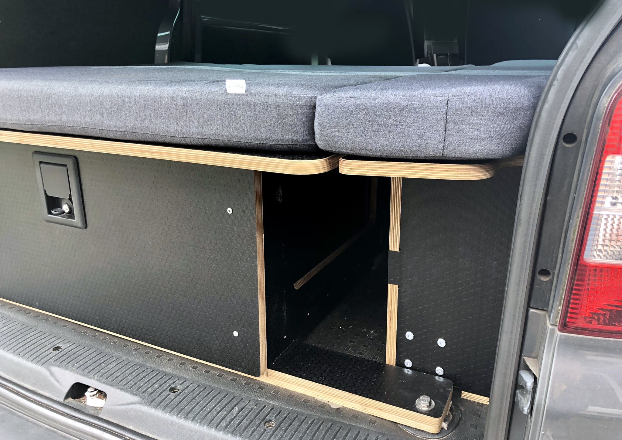 Piggl SIDE-POD furniture for VW Transporter camper van conversions